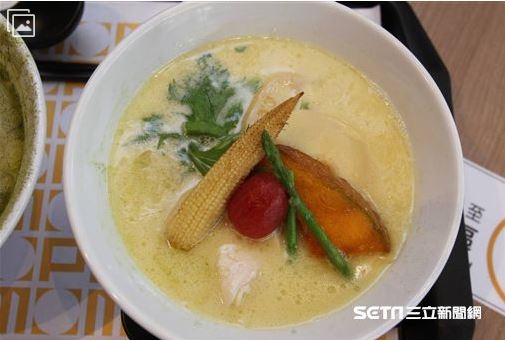 台中三井OUTLET ,美食街 , 主題餐廳