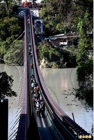 新溪口吊橋,旅遊景點,觀光旅遊