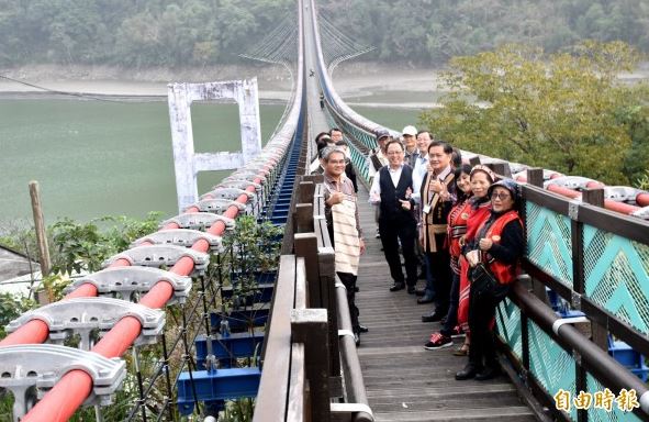 新溪口吊橋,旅遊景點,觀光旅遊
